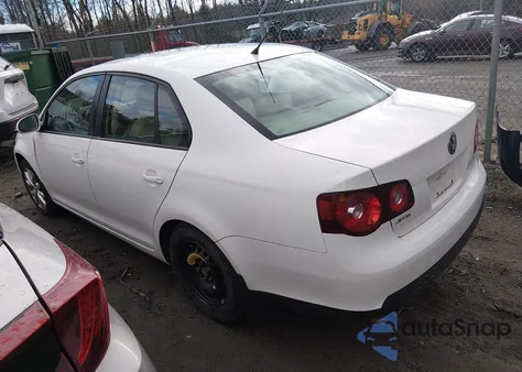 2010 Volkswagen Jetta Limited Edition из США, поврежденный, VIN 3VWRZ7AJ7AM113159